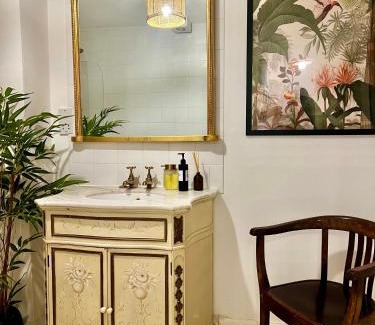 Old Town Apartment | Historic Apartment in Royal Mile