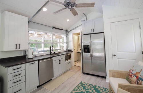 Old Town House | Historic Cottage with Private Pool, Firepit, EV Charging Walk to Village