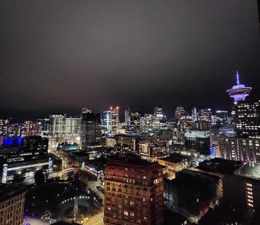 Gastown Apartment | Historic Downtown Escape