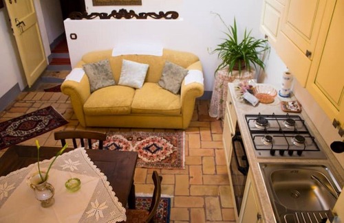 Morciano di Romagna Apartment | Historic home close to everything