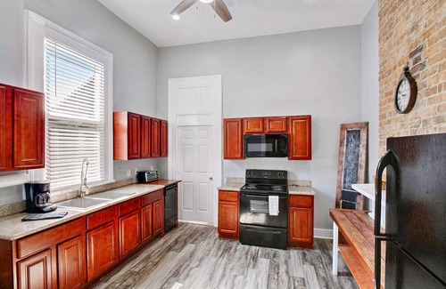 Tulane - Gravier House | Historic Home|Heart of Mid-City| French Quarter
