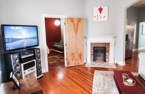 Huntsville House | Historic Home in Dallas Mill 5 Pts Near Downtown