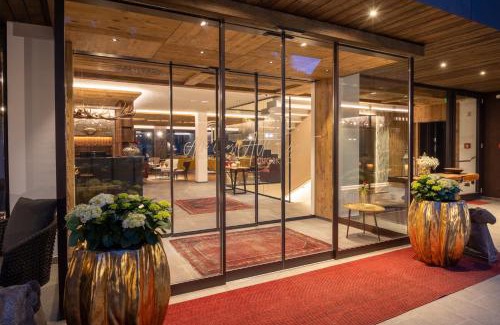 Valdaora Hotel | Historic Hotel Alte Goste