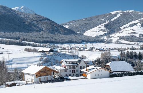 Valdaora Hotel | Historic Hotel Alte Goste