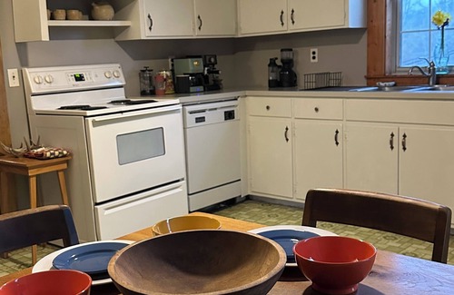 Wilson Creek House | Historic Retreat in Grayson Highlands