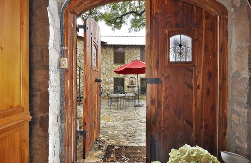 Tarrytown Cottage | Historic Tarrytown Cottage on Lake Austin/ Scenic Drive