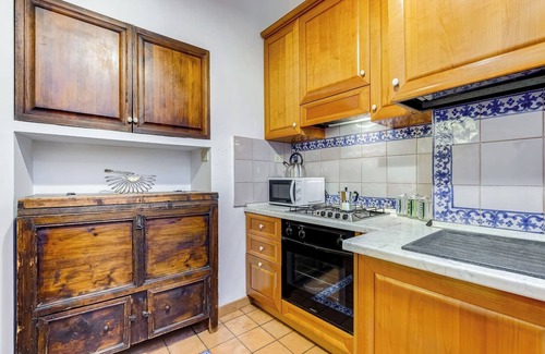 Rione V Ponte Apartment | Historical Apartment few steps from Piazza Navona