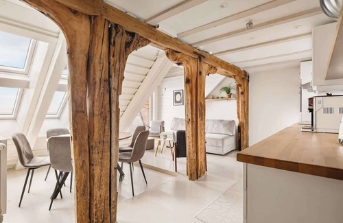 Bergenhus Apartment | Historical Seaside Apt I 500m To Bryggen - Value!