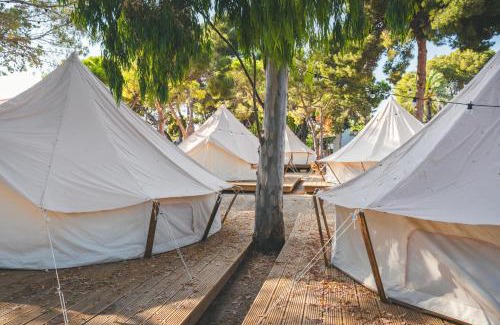 Sant Salvador Other | HolaCamp Sant Salvador