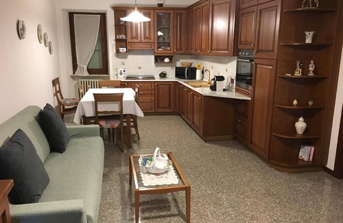 Portese House | Holiday apartment San Felice del Benaco for 1 - 5 persons with 3 bedrooms - Holiday house