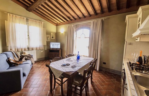 Monteverdi Marittimo Apartment | Holiday apartment Three-room apartment for 6 people