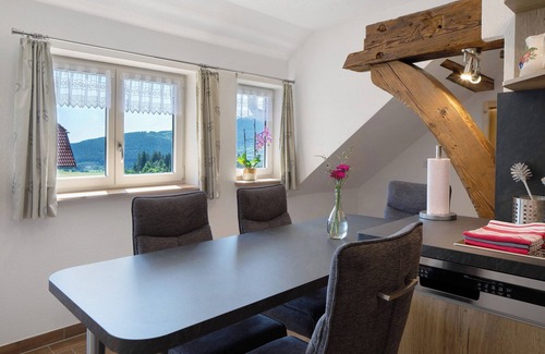 Titisee-Neustadt Apartment | Holiday Apartment 'Heuboden' with Mountain View, Shared Garden