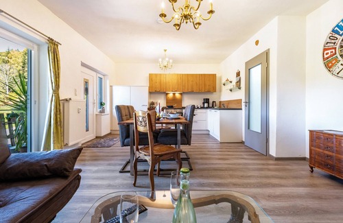 Thurmansbang Apartment | Holiday Apartment 'Fuchswiese' with Balcony and Wi-Fi