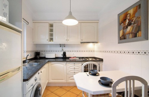 Santa Luzia Apartment | Holiday Apartment "Estrela Do Mar" with Wi-Fi