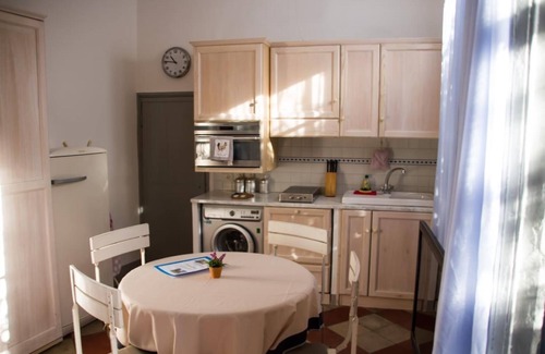 Finalborgo Apartment | Holiday apartment Finale Ligure for 1 - 2 persons - Historical building