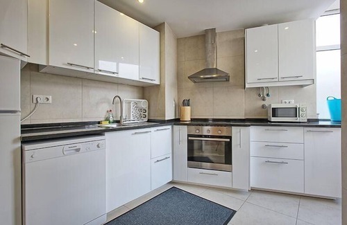 Sao Jorge de Arroios Apartment | Holiday apartment Lisbon for 1 - 10 persons with 4 bedrooms - Holiday apartment in one or multi-fami