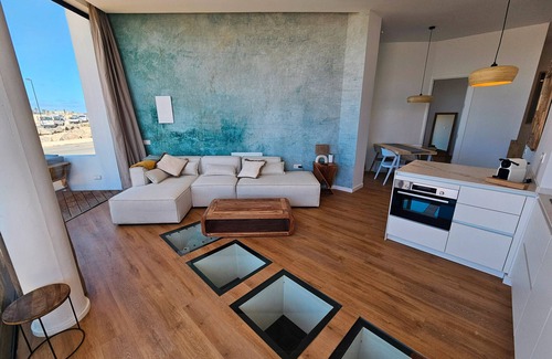 El Cotillo Apartment | Holiday Apartment 'Maar Suites Cotillo 1 - Seafront' with Sea View, Private Terrace and Wi-Fi