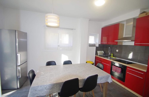 Klek Apartment | Holiday apartment on the beach, village Klek