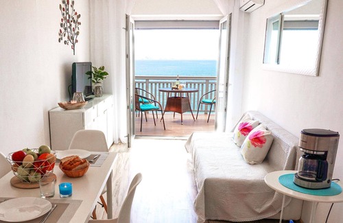 Prizna Apartment | Holiday apartment Prizna for 1 - 4 persons with 1 bedroom - Holiday apartment