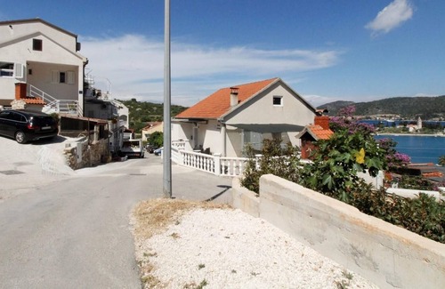 Cove Rogacic Apartment | Holiday apartment Vis (Stadt) for 2 - 3 persons with 1 bedroom - Holiday apartment