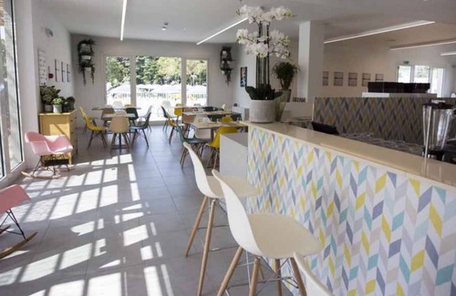 Cisano Apartment | Holiday apartment with air conditioning and pool