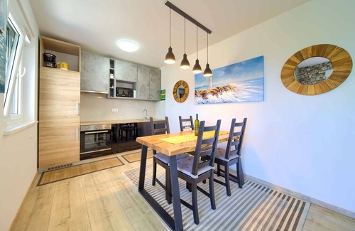 Zidarici Apartment | Holiday apartment with terrace