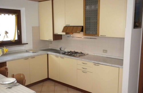 Montioni Apartment | Holiday apartment with outdoor swimming pool