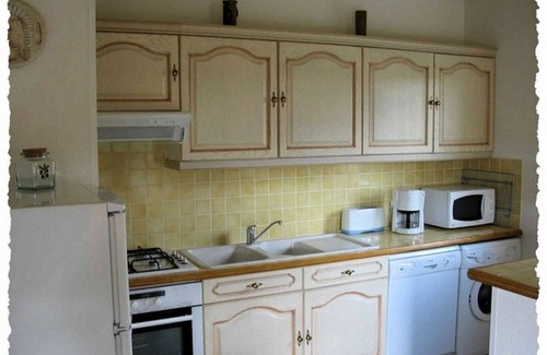 Villeneuve-de-Berg House | Holiday Cottages in South Ardeche "Les Bastides d'Helvie"