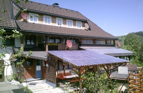 Bernau Apartment | Holiday flat "Wannenhof" with flair and charm