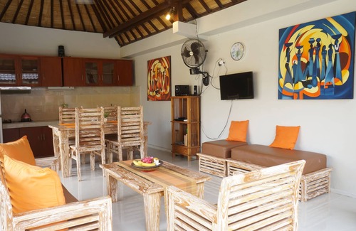 Sunset Road Villa | Holiday Heaven At Great Location