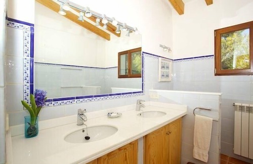 Santa Maria del Cami House | Holiday house Santa Maria del Cami for 1 - 10 persons with 5 bedrooms - Holiday house