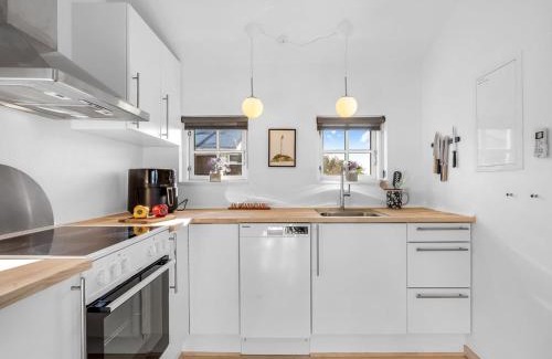 Nørre Lyngvig House | Holiday Home Albertina - 300m to the fjord by Interhome