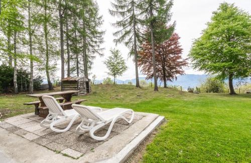 Trarego Viggiona House | Holiday Home Baita Nini by Interhome