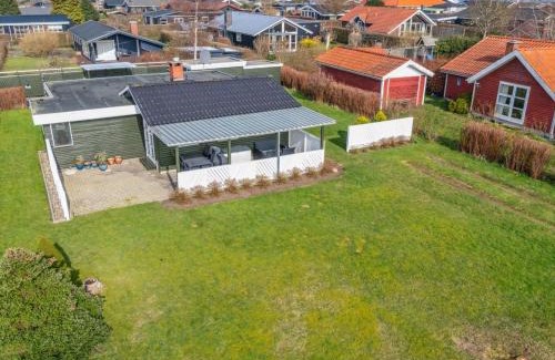 Beder Malling House | Holiday Home Bjarni - 175m from the sea by Interhome