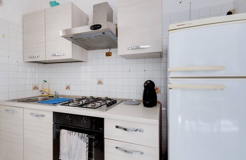 Funtana Meiga House | Holiday Home 'Casa Funtana Meiga' close to the Beach with Sea View, Shared Garden & Terrace