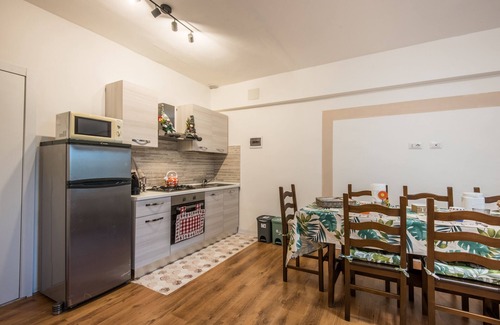 Buonconvento House | Holiday Home 'Casa Al Colle Buonconvento' with Wi-Fi