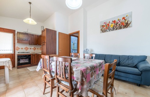 Costa Rei House | Holiday Home "Casa Vacanze delle More" with Shared Garden & Terrace