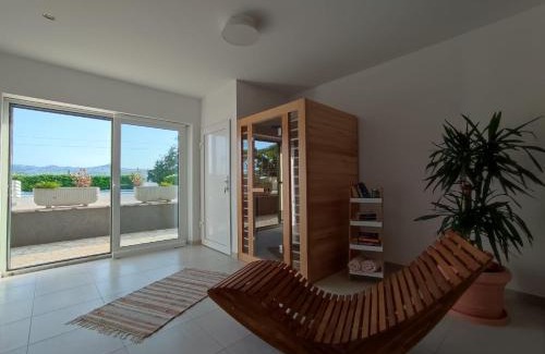 Donje Sitno House | Holiday Home Cherry Tree