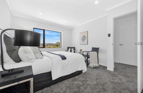 Howick House | Holiday Home East Auckland