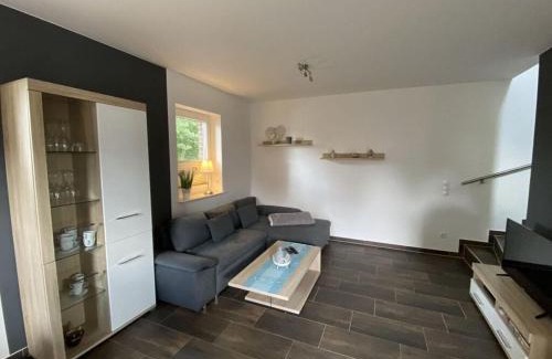 Tannenhausen Apartment | Holiday home Ella by the lake