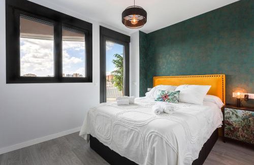 Jerez de la Frontera Apartment | Holiday Homes - Sky Garden Jerez