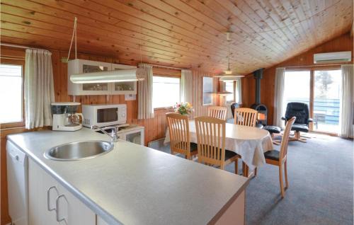 Nørre Lyngvig House | Holiday Home Fyrmarken Hvide Sande Vi