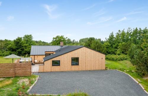 Ho House | Holiday Home Gunny - 500m to the fjord by Interhome