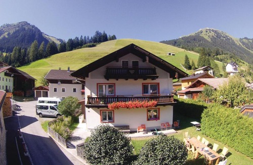 Holzgau House | Holiday home Holzgau