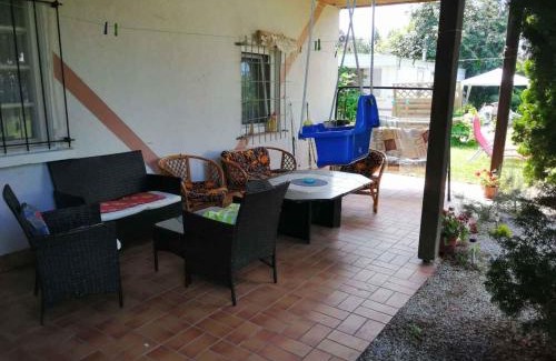 Balatonbereny House | Holiday home in Balatonbereny 38081