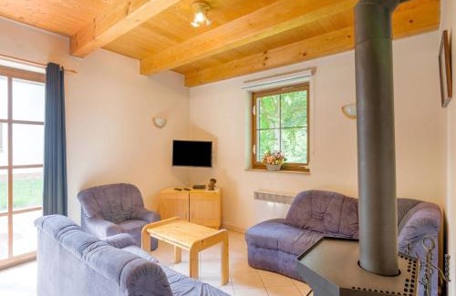 Rudnik u Vrchlabi House | Holiday Home in Javorník near Krkonose Park