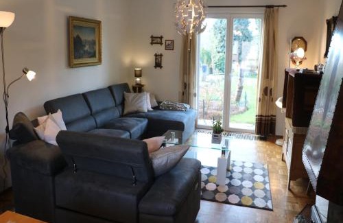 Sweikhuizen House | Holiday Home in Sittard with Pool