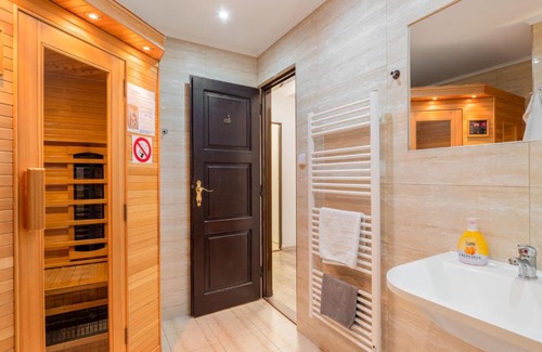 Smrzovka House | Holiday Home Jelení kout by Interhome