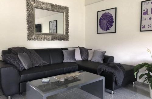 Usseln Apartment | Holiday home Kent Comfortable Vacation Home