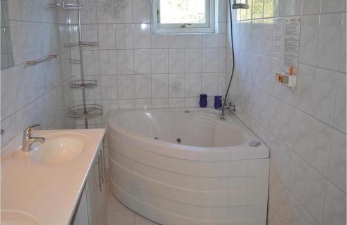 Frederikssund Municipality House | Holiday Home Kystsvinget
